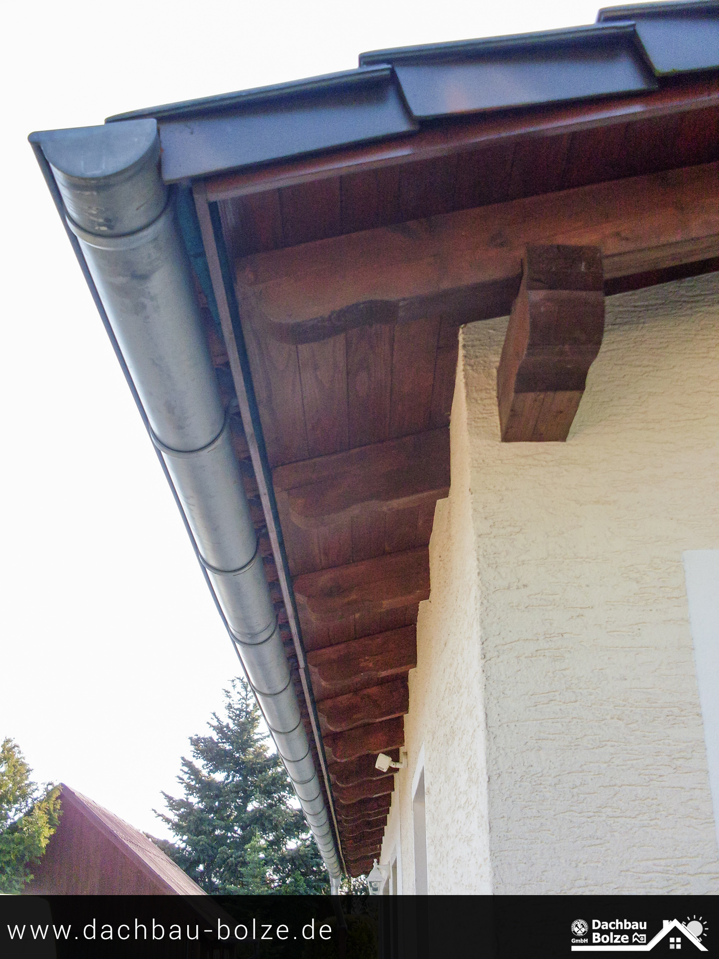 Dachüberstand mit Aufschieblinge Dachbau-Bolze